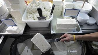 ДФЗ ще складира млечни продукти заради руските санкции