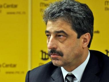 b92: Магнатът Цветан Василев се укрива в Сърбия