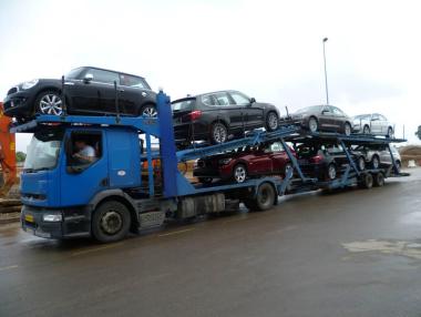 Русия обмисля ембарго върху вноса на коли втора ръка