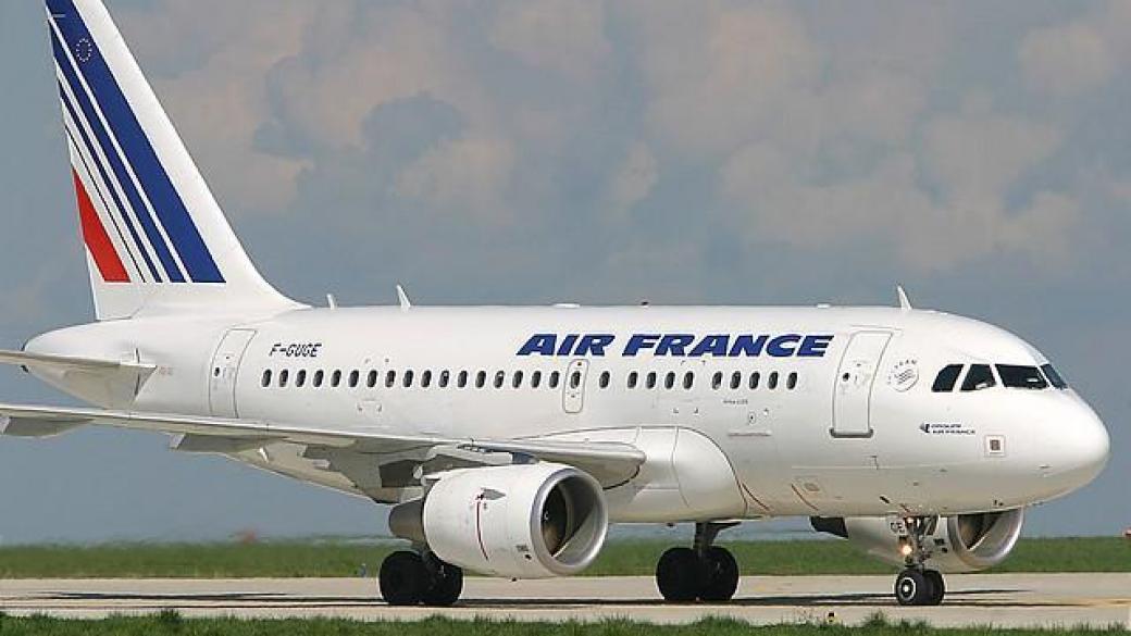 Air France отменя половината си полети за седмица
