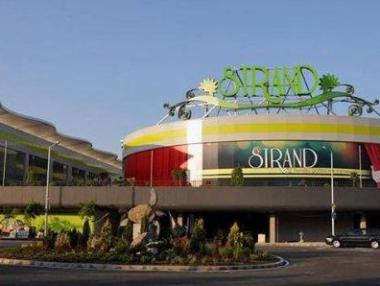 Мол в Бургас затваря заради кризата в КТБ