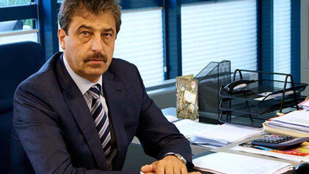 Цветан Василев е бил на разпит снощи