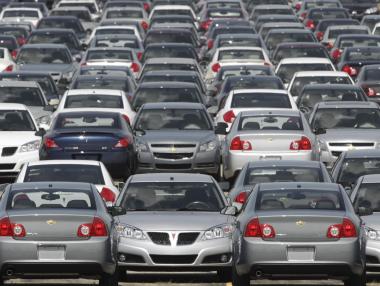 GM изтегля модели на Cadillac и Chevrolet