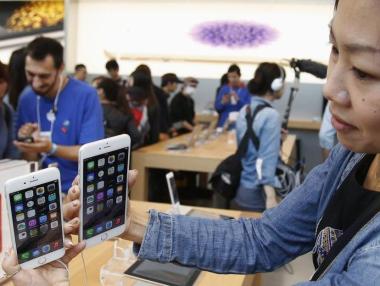 10 милиона продадени iPhone 6 за дебютния уикенд