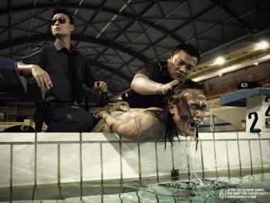 Amnesty International вини Китай в бум на търговия с оръдия за изтезания