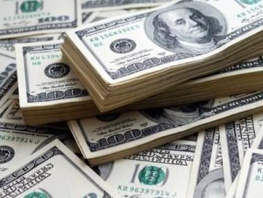 Доларът остана стабилен