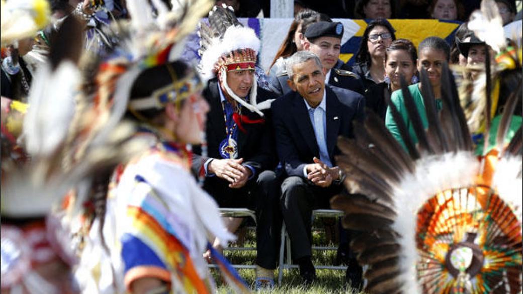 Вашингтон обезщетява с $554 млн. индианците навахо