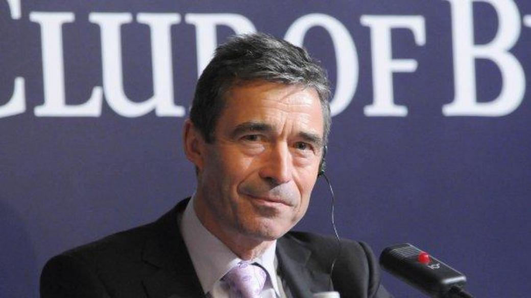 Расмусен напуска поста на генерален секретар на НАТО