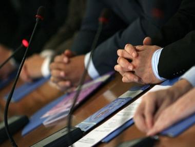 Обсъждането на актуализацията на бюджета под въпрос