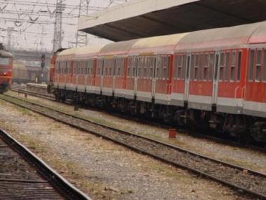 Резервираме онлайн за нови шест влака