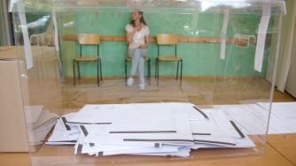 Без селфита в тъмната стаичка за вота