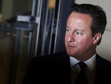 Дейвид Камерън обещава по-ниски данъци при преизбиране догодина