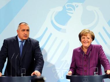 Меркел пожела успех на Борисов преди вота