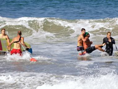 Атаки на акули затварят плажове в Калифорния