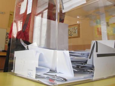 Глоба от 1000 лв. за селфи с бюлетина