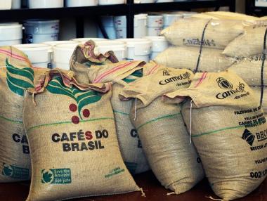 Цените на кафето с 32-месечен връх