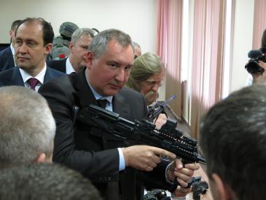 Дипломатически скандал: Вицето на Медведев удря „предателя“ Шаламанов за МИГ-овете