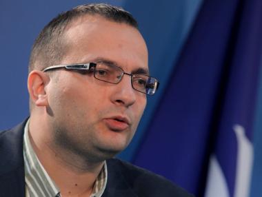 Компромиси за всичко друго, освен реформите