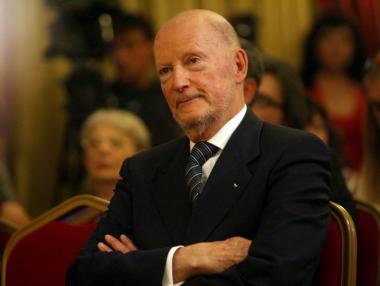 Симеон Сакскобургготски настоява, че имотите са си царски