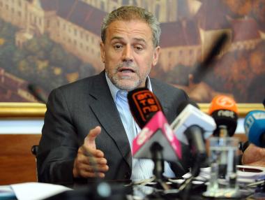 Арестуваха кмета на Загреб за търговия с влияние