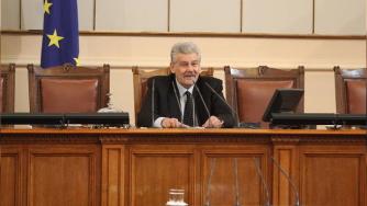 Стефан Данаилов открива първото заседание на новото НС
