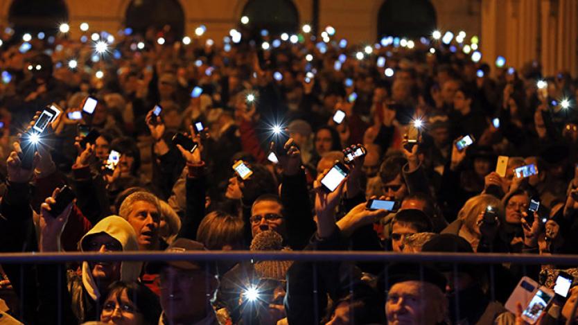 Унгарците „скочиха“ срещу въвеждането на данък интернет