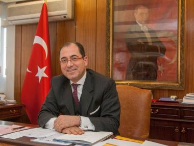 „Трябва да изграждаме партньорство, а не телени огради“