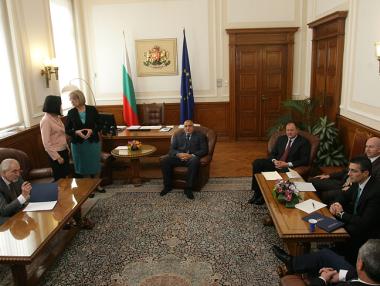 Борисов иска коалиция на малцинството с РБ