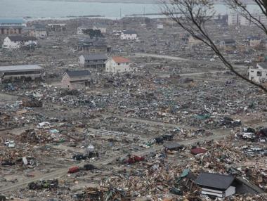 $30 млрд. за цунамито в Япония стоят в банкови депозити