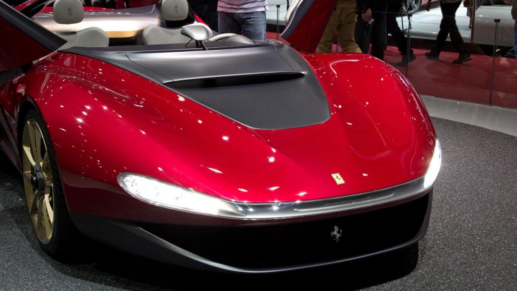 Ferrari пуска 6 бройки в памет на Серджио Пининфарина