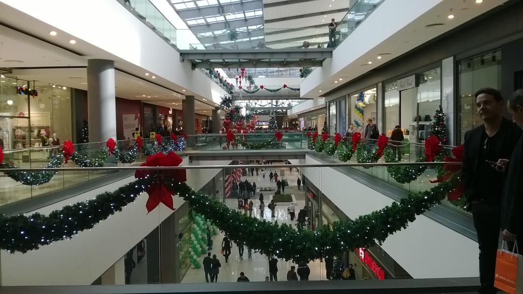 Sofia Ring Mall отвори на 70% пълен