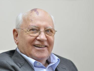 „Светът е на ръба на нова Студена война“