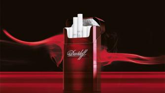 Протекционизъм: Вдигнаха тайно цените на цигарите внос