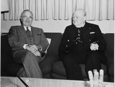 Чърчил молел Труман за атомна бомба върху Кремъл