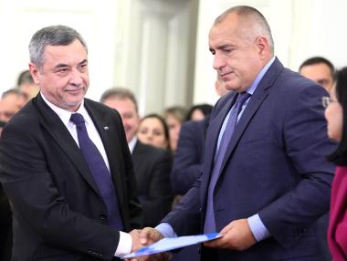 ПФ заговори за оттегляне на подкрепата за кабинета