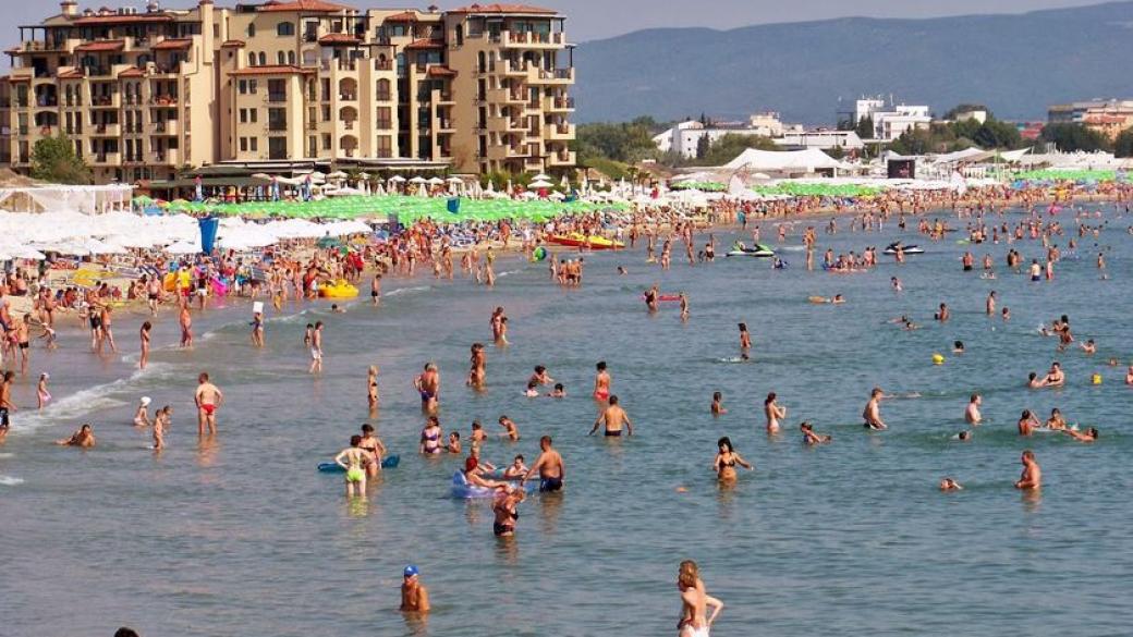 Чужденците харчат до 875 долара за почивка в България