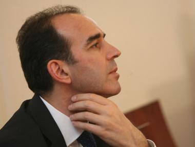 Протестна мрежа апелира срещу „арогантното назначение“ на Иван Искров