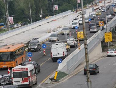 От 2015 г. София пуска електронна декларация за сделки с коли