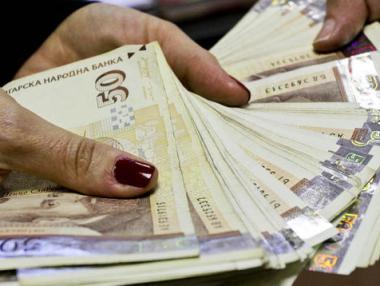 Бюджетната комисия одобри актуализацията с дефицит от 3,7%