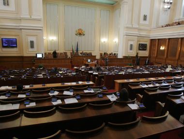 Слави Бинев поема комисията по култура и медии, Светлин Танчев - по еврофондове