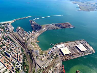 Синдикатите с пресконференция в „Пристанище Бургас“