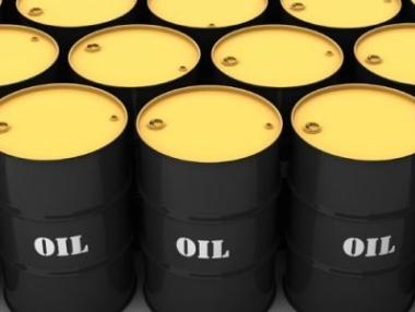 Петролът навакса част от загубите в началото на деня