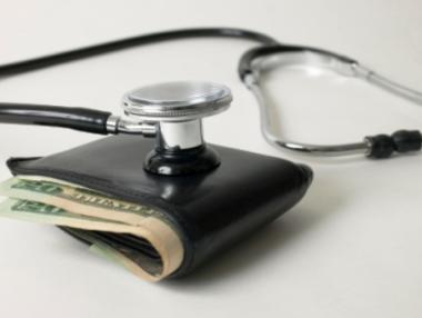 Новите болници остават без договор с касата