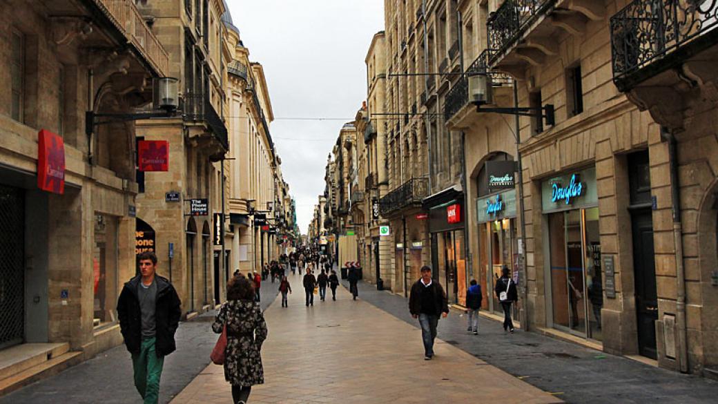 Франция иска магазините да работят в неделя
