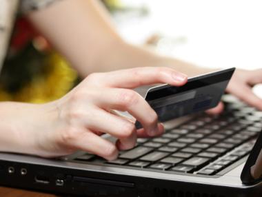 Пазаруваме онлайн телефони и телевизори