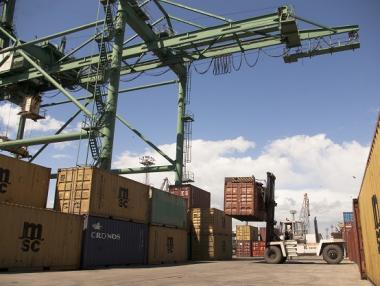 Спада износът към ЕС