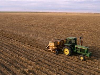 Губим 60 млн. евро за земеделие