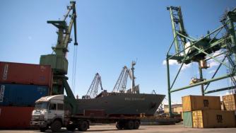 Износът за трети страни със спад от 7,1%