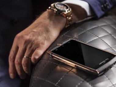 Lamborghini пусна луксозния смартфон Tauri 88