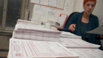 Нови, по-кратки декларации за данъците